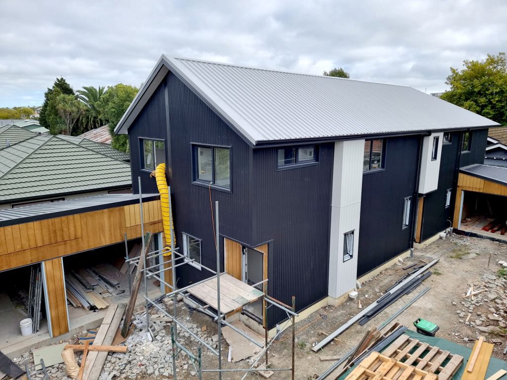 New townhouse units roofing and cladding